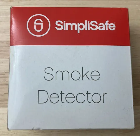 SimpliSafe SSSD1 Smoke Detector 1st Generation (New In Box)