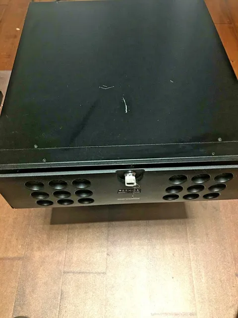 Toshiba Surveillix  XVSe16-480-1T 16 CH standalone DVR - 16 channels