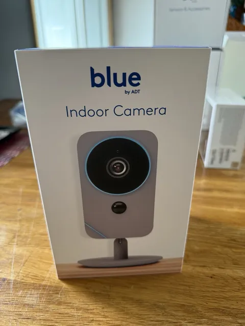 ADT SCH2R0-29 Indoor Surveillance Camera Pearl Gray 1080p Wi-Fi Night Vision NIB