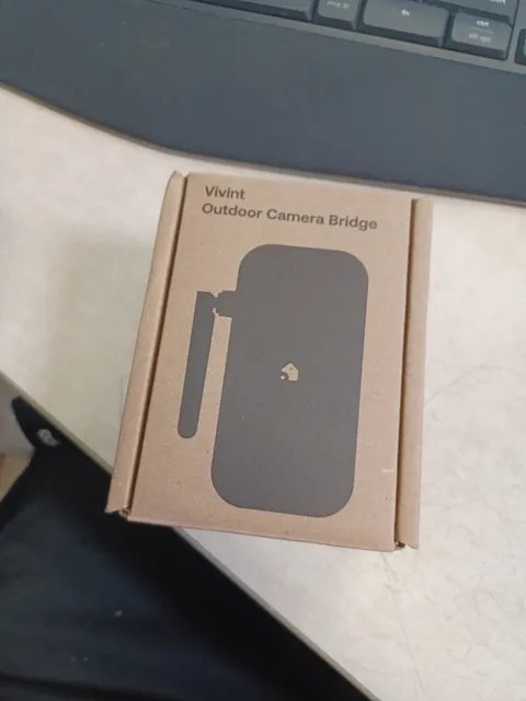 Vivint Wireless Wifi Bridge VS-BLE4PPOEB-001 ETPPDRPP01