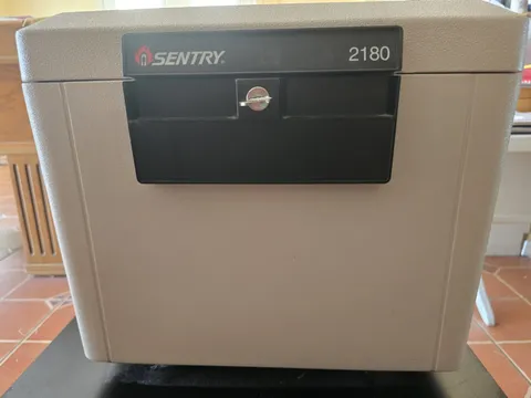 Sentry 2180 Large Fire Safe Key Lock 30 Min UL Classified for Documents 1 Key