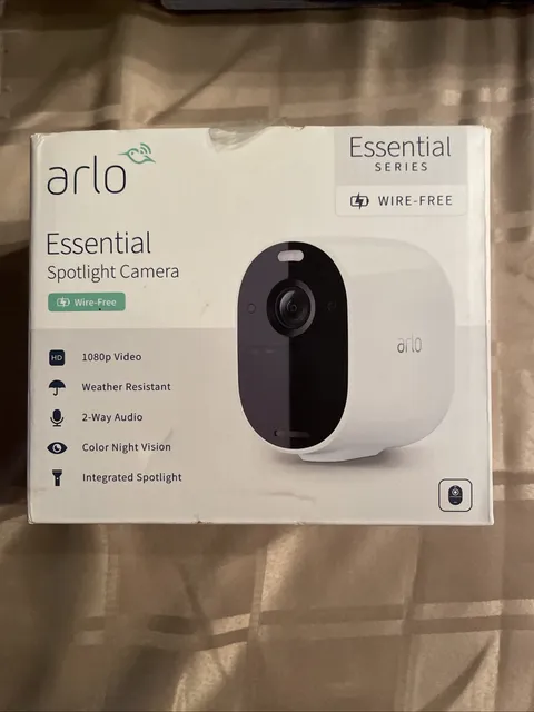 Arlo Essential Spotlight Wireless Indoor/Outdoor Camera VMC2030-100NAS- Single