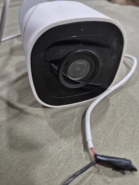 Alarm.com ADC-V724 1080p Outdoor Wi-Fi Security Camera HDR Two-Way Audio