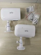 Lot of 2 Arlo Cameras W/ Stand | R-NZ, VMC2030 |