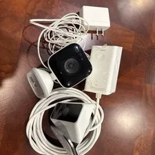 Lot of 2 Smart Home Security Cameras - Xfinity xCam3 & Blink Mini Indoor