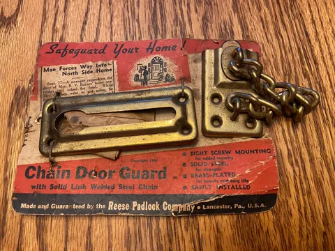 Reese Palock Company Chain Door Guard 1941 Dont end up like Mrs B.V. Barnes!!