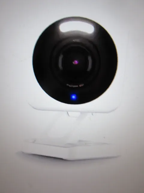 Wyze Cam v4 Wi-Fi 2.5K QHD Indoor/Outdoor Plug-In Smart Home Security Camera