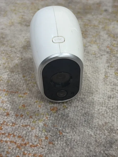 NETGEAR Arlo VMC3030 Wireless Indoor/Outdoor Security Camera NO Batteries
