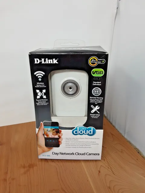 D Link DCS-930L Network Camera Wi-Fi Home Security Viewing App Wireless/ NEW