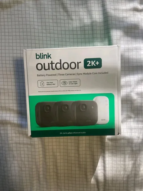 SEALED BLINK OUTDOOR 2K+ WIRELESS SECURITY CAMERA 3 CAMERA SYSTEM