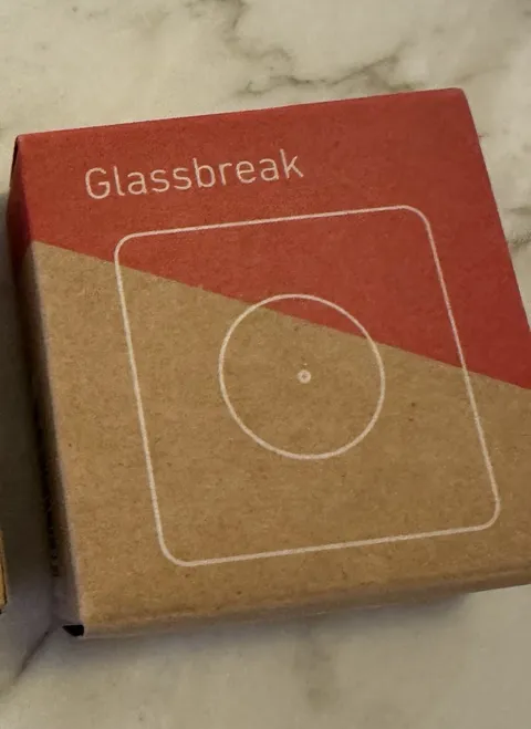 One -SimpliSafe Gen 3 Glassbreak Sensor GB3 Wireless Home Security New in Box