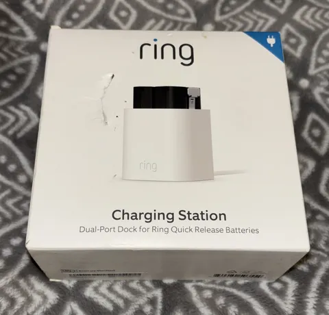 New Sealed Ring Charging Station Kit Quick Release Battery Pack of Ring Camera