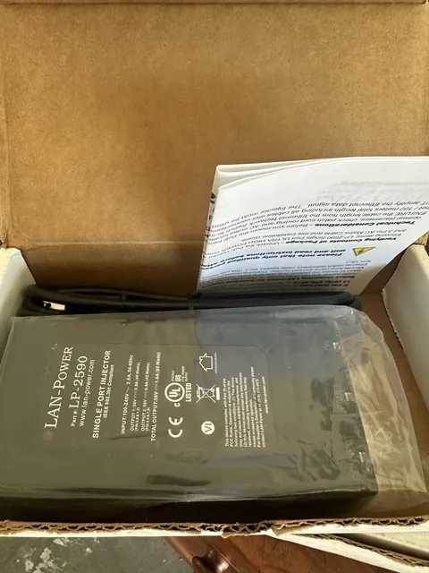 LAN-Power LP-2590 Single Port ULTRA High Power 120 VAC 230 VAC Wall Mountable