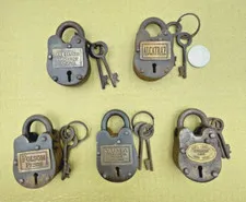 Small Padlock w/2 keys Choice of Prison Name-Alcatraz, Yuma, San Quentin, Sing