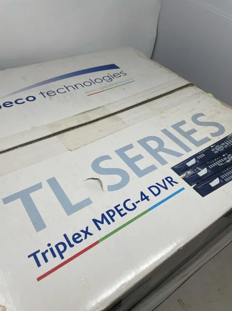 4-Channel Triplex Dvr with Network/ddns Video Server