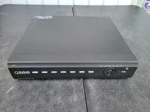 QSEE 4 Channel D1 Recording DVR QT504, NO Cord