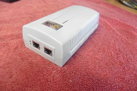 AXIS T8123 High POE-30W Midspan 1-Port Injector