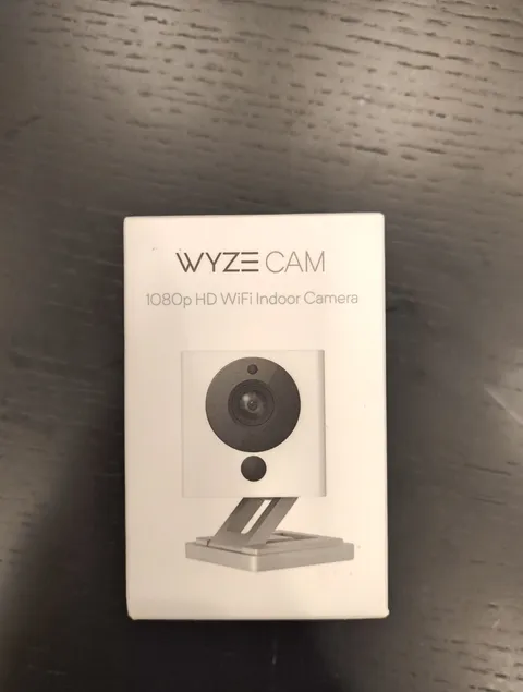 Wyze Cam V2 1080p HD WiFi Indoor Camera White New