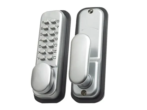 Yale Locks P-DL02-SC Push Button Door Lock Chrome Finish Hold Open Function YAL