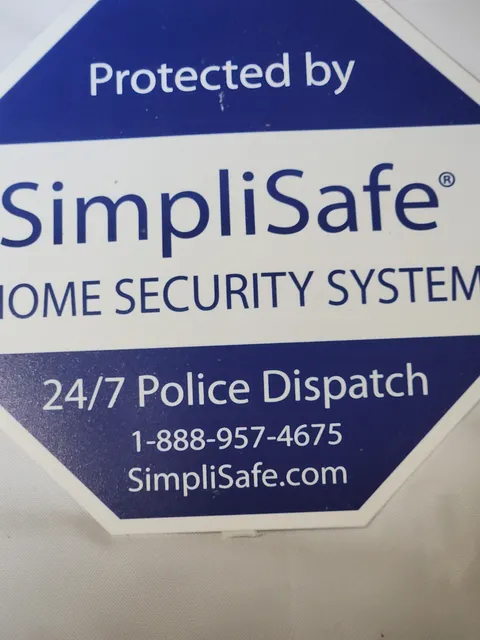 SimpliSafe Home Security System Kit Open Box Never Used #80