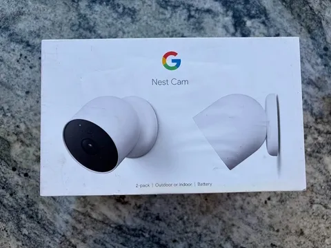 Google Nest Indoor/Outdoor Wireless Smart Security Camera (Battery) 2-Pack