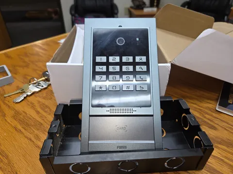 Fanvil i64 Video Door Phone with lighting numeric keypad PoE support