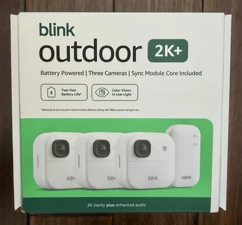 NEW 3 PACK Blink Outdoor 2K+ Wireless Security WHITE CAMERAS W/ SYNC CORE MODULE