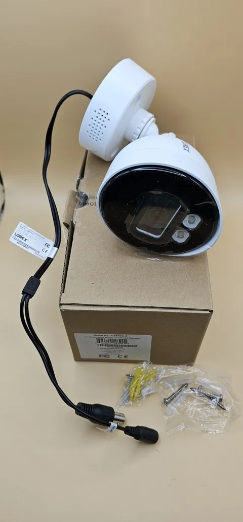 Lorex C884DA-Z 4K CVI 4K Ultra HD Active Deterrence Security Wired Bullet Camera