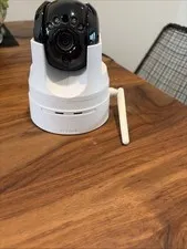 D-LINK DCS-5222L HD Pan & Tilt Wi-Fi Camera Night Vision