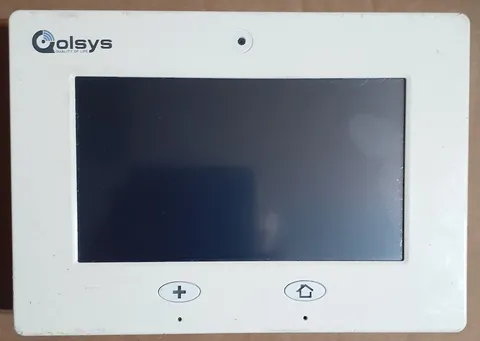 Qolsys Security White Touchscreen 6 Inch Screen Model: IQPanel-VRZ