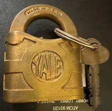 Yale ATCM93120 Keyed Brass Padlock 20mm Shackle, Medium, 2 Keys
