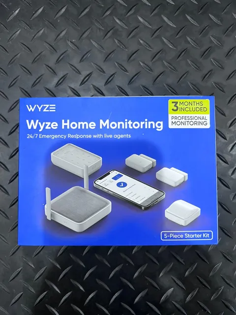 Wyze Home Security System Core Kit with Hub, Keypad, Motion, 2 Entry Sensors
