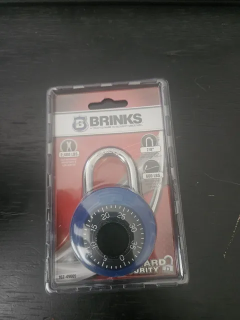 Brinks Padlock Lock Standard Security 3 Dial Combination 162-49005