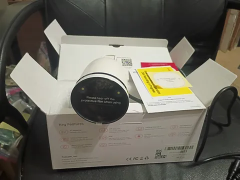 FOSCAM 2K/4MP 2.4G 5G WiFi Spotlight Security Camera, Color Night Vision,