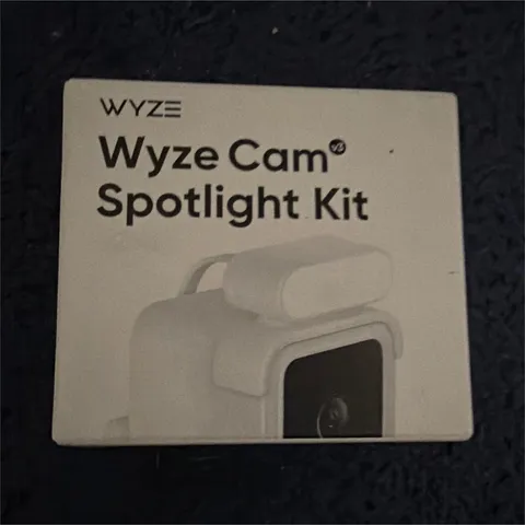 Wyze Cam v3 Spotlight Kit, USB, Wi‑Fi IP 1080p, Indoor/Outdoor White (No Cam)