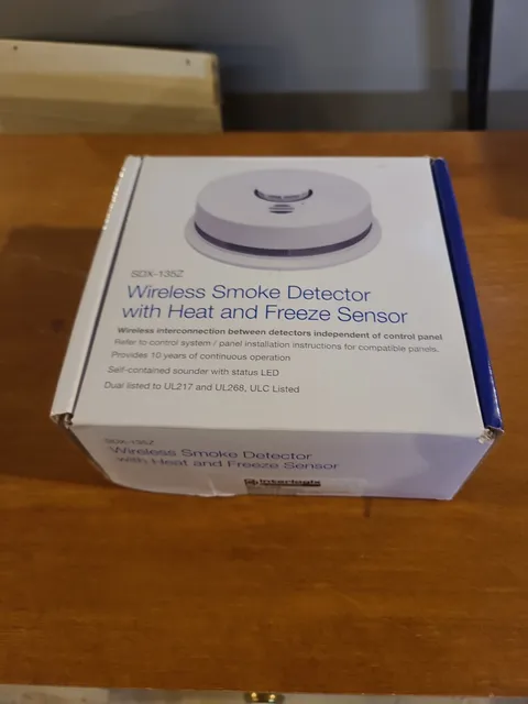 interlogix SDX-135Z Interconnected Smoke Detector with Heat/Freeze sensor