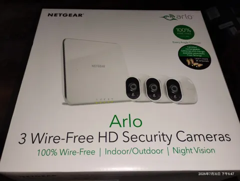 New Arlo Netgear VMS3330-100NAS 3 HD Security Cameras Wire Free Night Vision