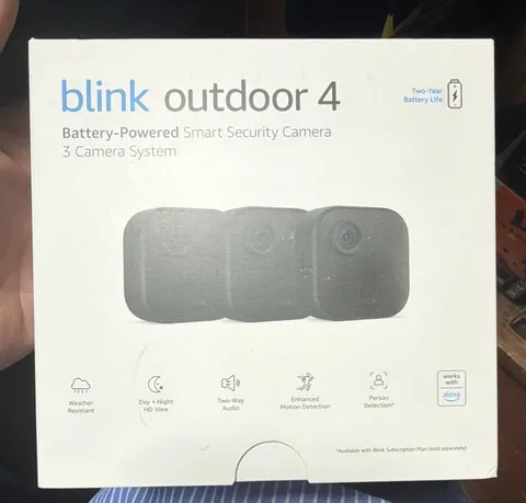 Blink Outdoor 4 3-Camera Wireless Wi-Fi Battery 1080p Night Vision 2-Way