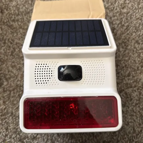 Solar Powered Waterproof Outdoor Strobe Siren For Home Security 4G Alarm System