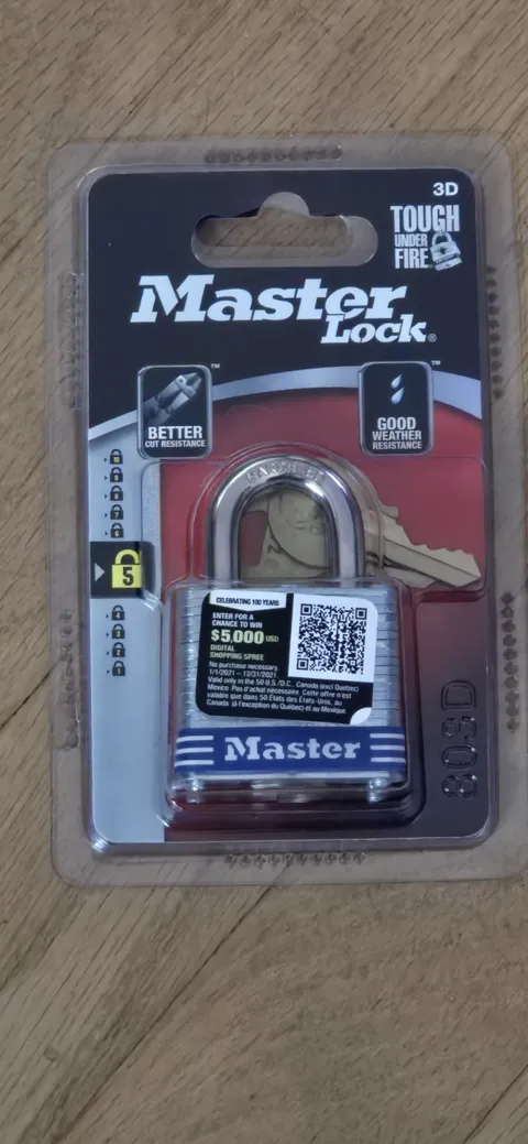 NEW! MASTER LOCK 3D LAMINATED STEEL KEYED PADLOCK 9/32" X 3/4" 