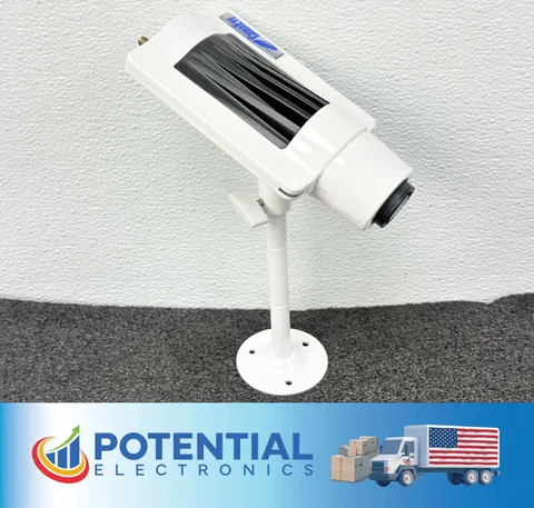 Pre Owned | Barracuda 130IB3 Bullet HD Surveillance Camera w/ Stand - White