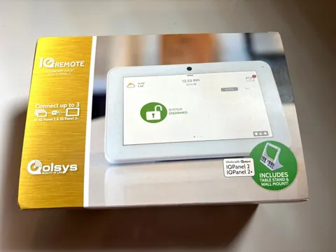 Qolsys IQ Remote 7 in Wi-Fi Touchscreen White for IQ Panel 2/2+/4 w/Stand