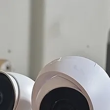 Ubiquiti UniFi Security Gateway IP Camera System w/ 4 Cameras Indoor/Outdoor