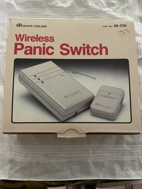 Vintage Safe House Radio Shack Wireless Panic Switch 49-536 New Old Stock Open