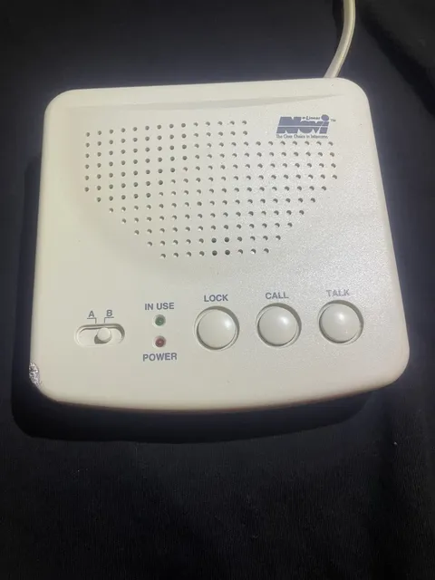 Novi Intercom 2 Channel WI-2C White