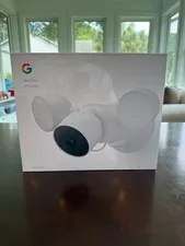 Google Nest Cam with Floodlight Wired Outdoor Security Camera, Snow, Sealed