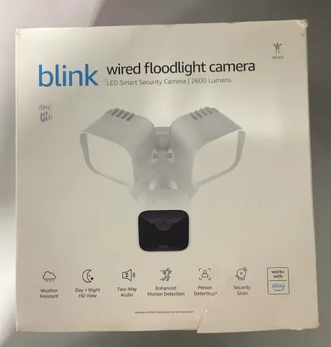 Blink Wired Floodlight Smart Security Camera, 2600 lumens, HD live View - White