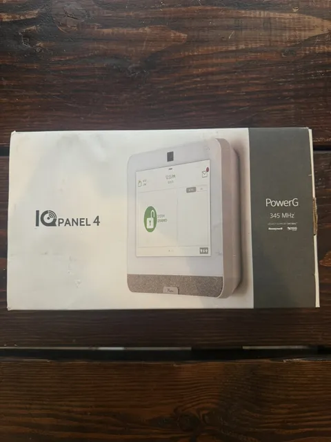 IQ Panel 4 PowerG 345 MHz Security Panel-8MP Camera, LTE, WiFi, Z-Wave-NEW