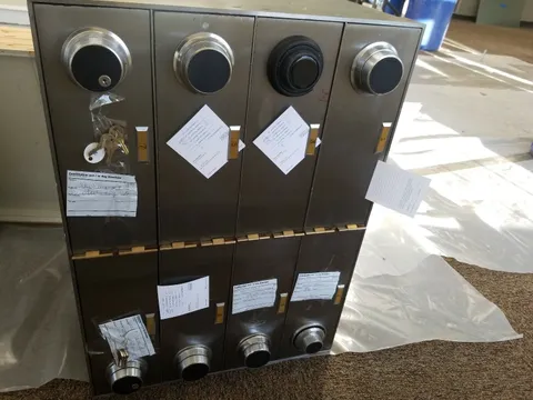 Deibold Nixdorf Combination Lock (8) Vault Bank Gun Cash Safe 