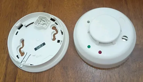 DMP 1164-W Wireless Smoke Detector Sync Sounder And Base New Open Box